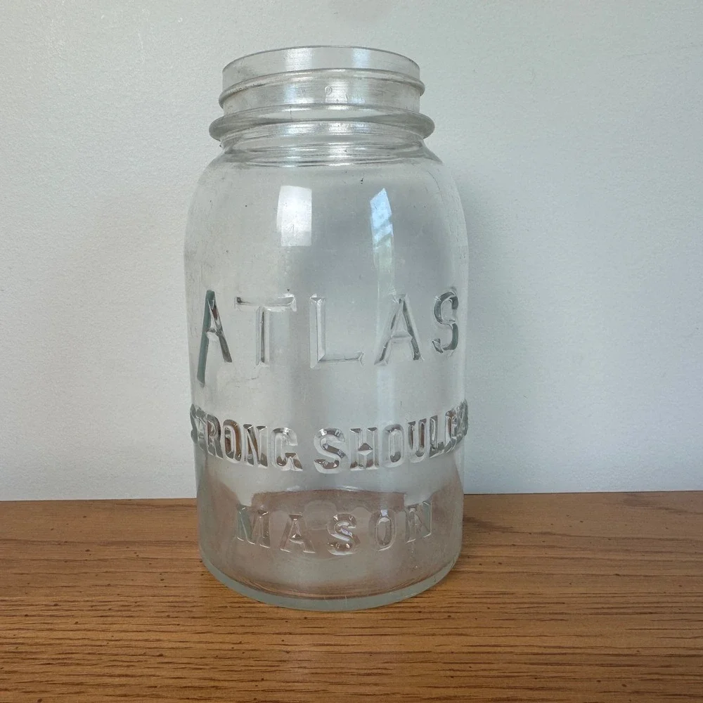 Vintage Atlas Strong Shoulder Mason Jar Clear Glass Quart‎ Size Canning Jar